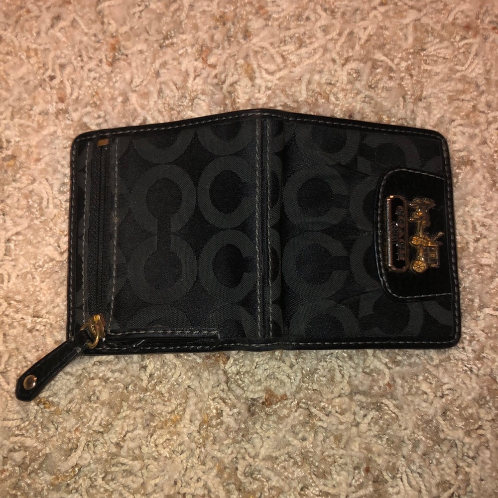 Coach Wallet - Picture 3 of 3